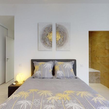 Grand Suite Promenade Five Stars Holiday House Ница Екстериор снимка