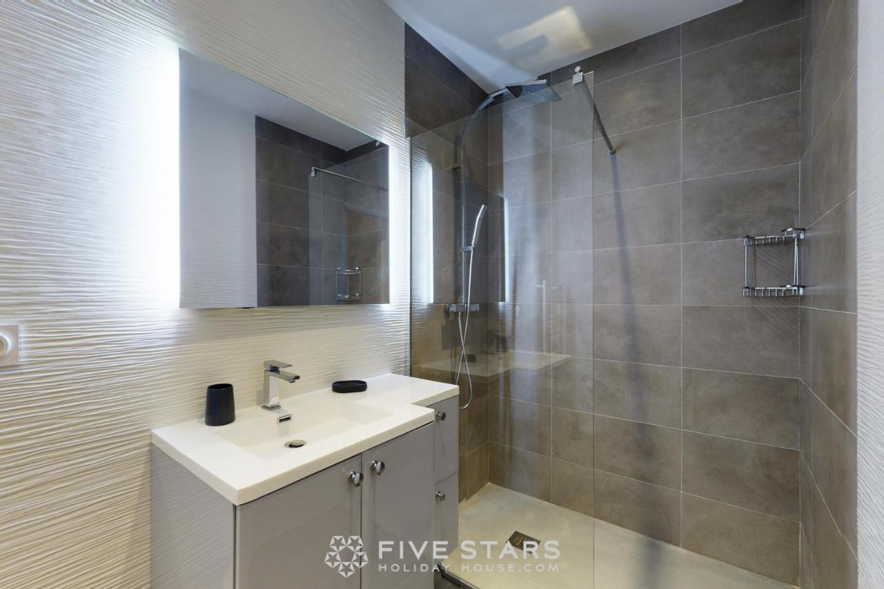 Grand Suite Promenade Five Stars Holiday House Ница Екстериор снимка