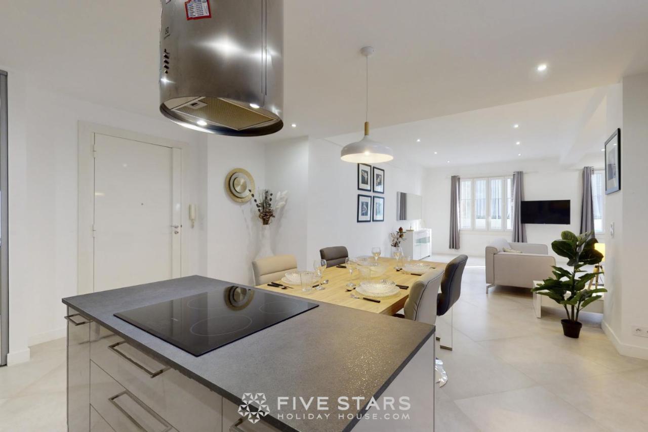 Grand Suite Promenade Five Stars Holiday House Ница Екстериор снимка