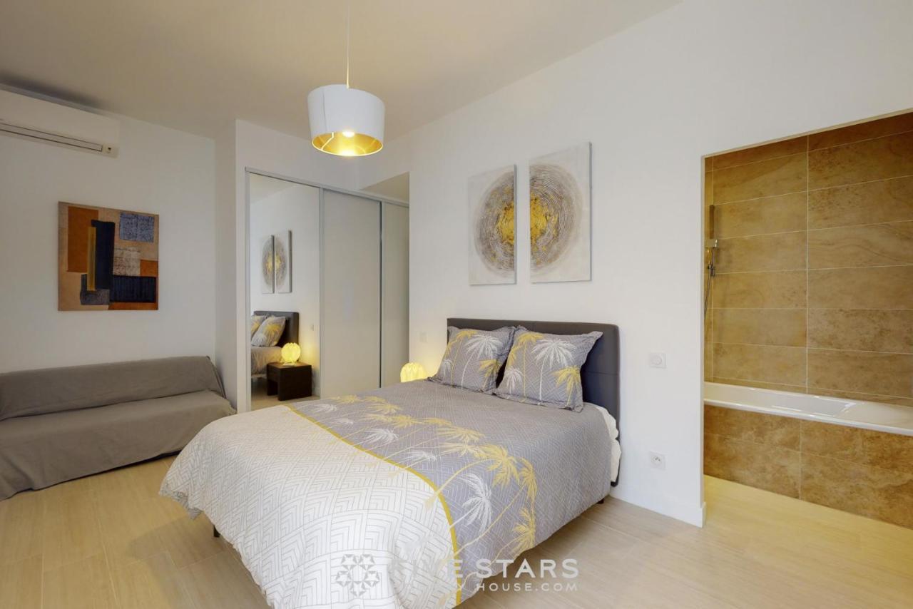 Grand Suite Promenade Five Stars Holiday House Ница Екстериор снимка